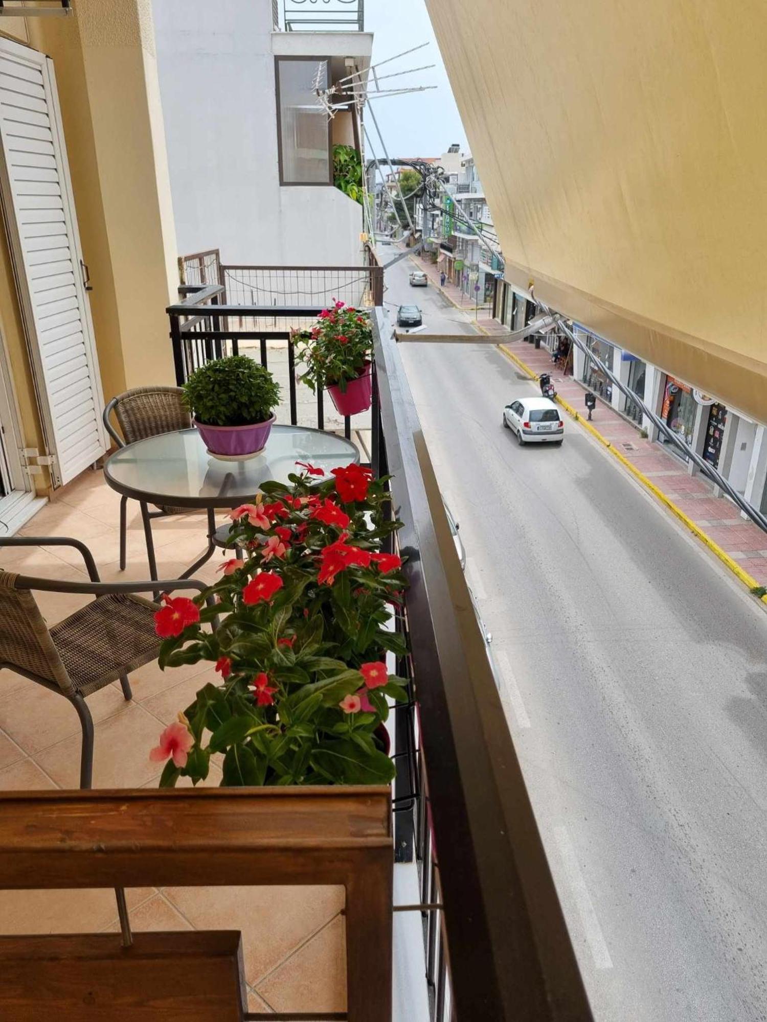 F K Apartments Artemida  Exterior foto